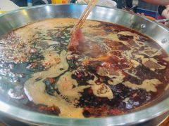 -毛毛老火锅(八年观音桥店)