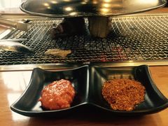 -肉甲韩国木炭烤肉(新壹街1店)