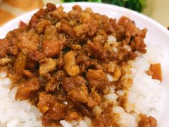 卤肉饭-天天利美食坊