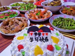 -鼎丰真(中东大市场店)
