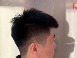 -MOVAN  HAIR莫凡匠人发型屋