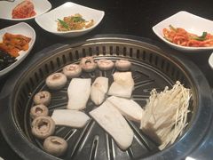 -青松馆韩国料理(香港中路佳世客店)