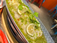 -小小集渔·泰式大排档(太古里香槟店)