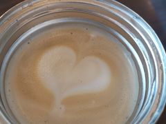 -星巴克臻选(盐城金鹰聚龙湖店)