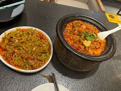 -万重锦·人文川菜馆(骡马市店)