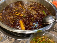 -肖肖酸萝卜鱼火锅(总店)