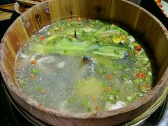 -秋语木桶鱼.酸菜鱼(开发区火车站店)