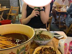 -拈签一笑黄牛肉辣卤串串
