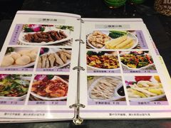 -皇马纯KTV·量贩·聚会(民治店)