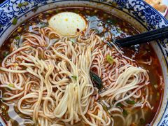 -陇上全荟兰州传统牛肉面(延吉路店)