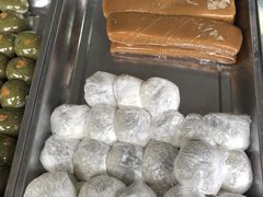 艾草糯米糍-丽姐传统糕点糖水店