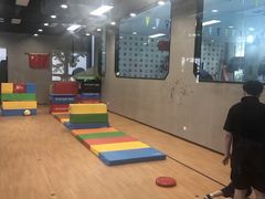 -小小特工运动馆(宝山三邻桥中心)