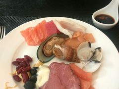 -圣丰索菲特·2 On 988 Café 自助餐厅