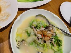 -乐忻皇朝(上海中心大厦店)