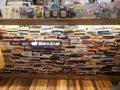 -猫的天空之城概念书店(杭州南宋御街店)