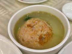 蟹粉狮子头-怡园饭店-餐厅(四望亭店)