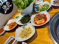 -唯成•韩国炭火烤肉 유성고기