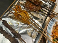-喝丢一只鞋海鲜烧烤·海肠捞饭(文体街店)