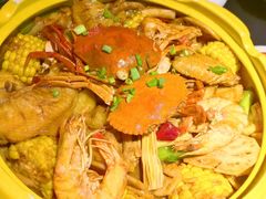 -多嘴超级肉蟹煲(杉杉国潮主题店)