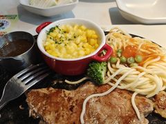 -豪客来牛排(雄峰城店)