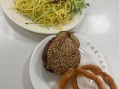 焦圈-老磁器口豆汁店(天坛店)