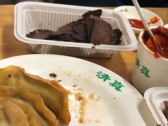 -牛味十足传统美食(凤凰西街店)