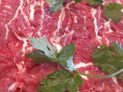 现切极品鲜牛肉-香佰里鲜货火锅(佳乐金街店)