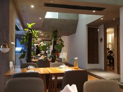 大堂-渝半城经典川粤菜(重庆天地店)