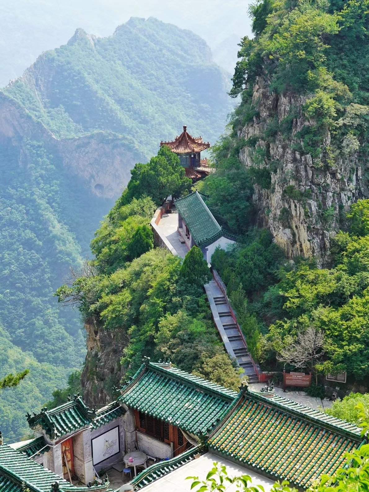 房山圣莲山风景区图片