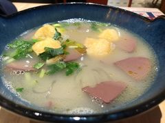 金陵鸭血粉丝汤-弄堂小笼包(西青中北永旺购物中心店)