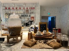 -亚特兰蒂斯-番红花海鲜自助餐厅·鲜活海鲜·小火锅