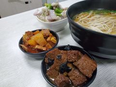 辣酱浇头-弄堂面馆(金运路店)