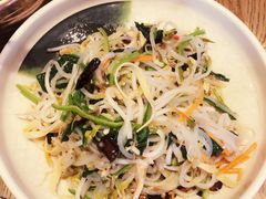 大拌凉菜-蒙亨·手把肉·蒙古包文化主题餐厅(天恒广场店)