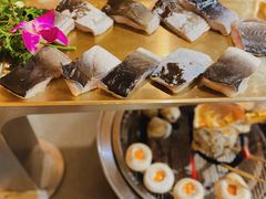 -围炉肉舍丹东海鲜烤肉·烤活鳗(步行街店)