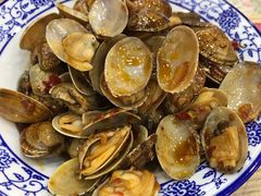 -江城燕子大排档(江汉路步行街店)