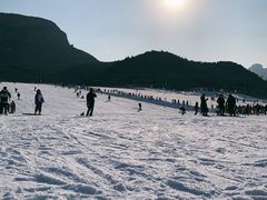 -济南卧虎山滑雪场