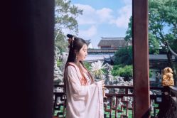 -一揽芳华汉服旗袍体验馆(拙政园店)