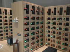 -涨巢·潮玩水疗局