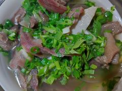 -乐山食古香跷脚牛肉