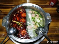 -俭让佬妈现卤串串(温江总店)