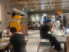 -麦当劳(中山公园龙之梦店)