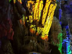 -泰安地下龙宫景区