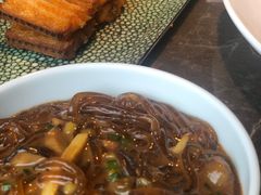沙蒜烧豆面-新荣记(BFC外滩金融中心店)