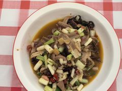 -洪霞餐馆·川菜·鲜货现炒(两江春城店)