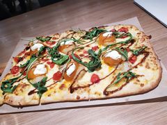 金沙咸蛋黄鳕鱼披萨-必胜客(唐百友谊店)