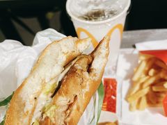 -麦当劳(虹梅路地铁站店)