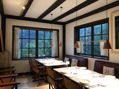 靠窗位-素描餐厅(灵隐天竺店)