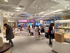 -奈雪的茶(湖滨银泰in77C区PRO店)