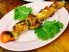 -J Daeng Seafood