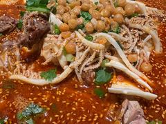 -张翻越·川渝冒菜·武汉黑鸭煲(城北万象城店)